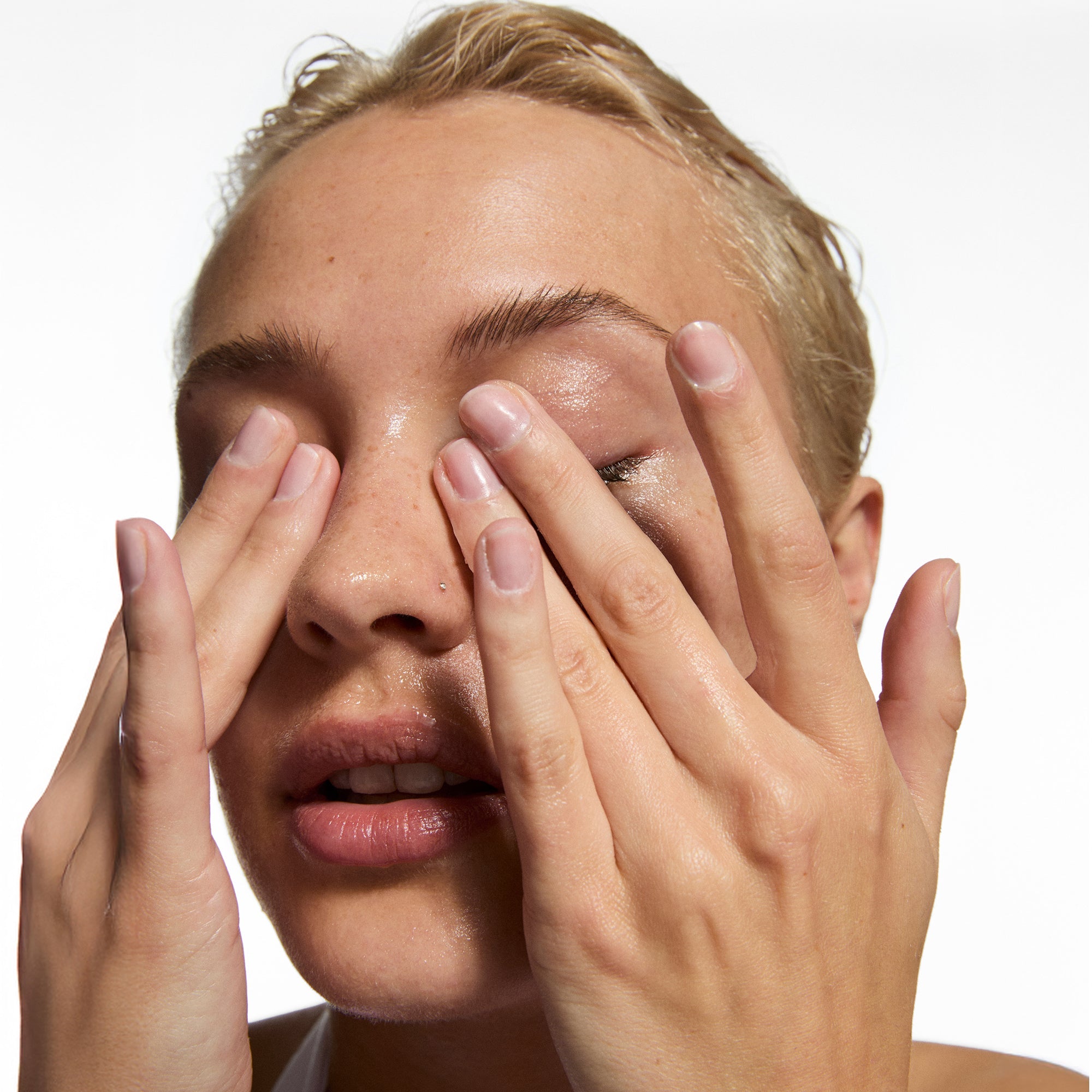 The Bestselling Intro to Great Skin - Image 4